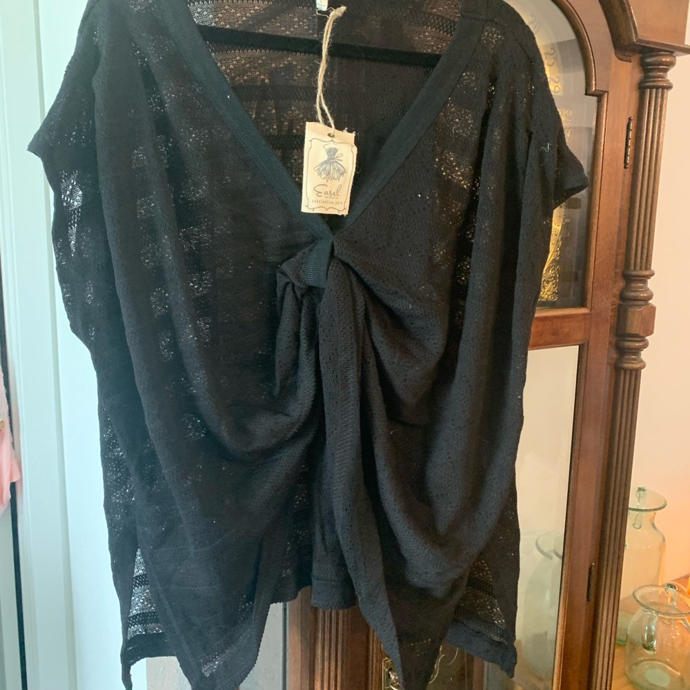 ‘Easel’ Black Knotted Blouse